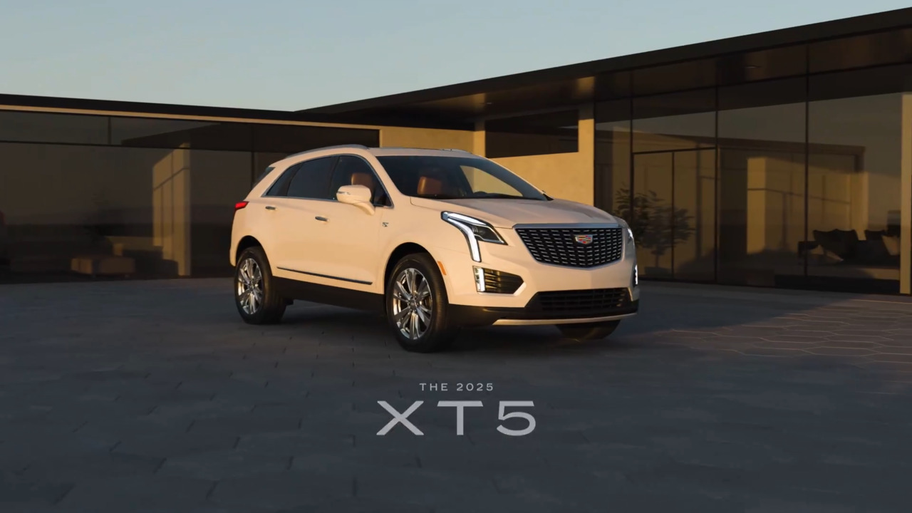 キャデラック XT5 ミドルサイズ ラグジュアリー SUV